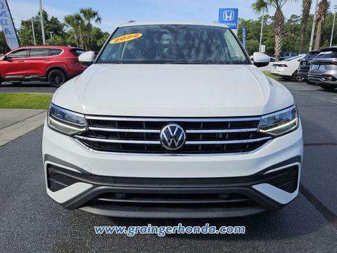 Used 2022 Volkswagen Tiguan SE FWD image 8