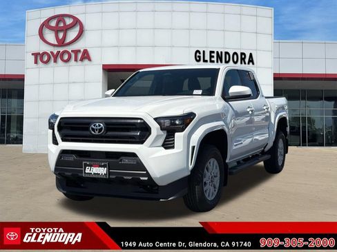 New 2026 Toyota Tacoma SR5 RWD image 4