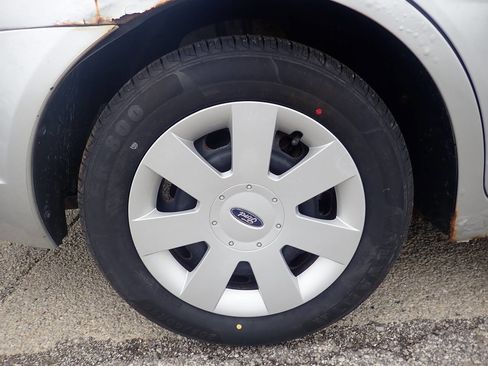 Used 2009 Ford Fusion S image 28