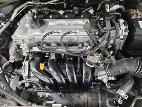 Used 2020 Toyota Corolla LE FWD image 30