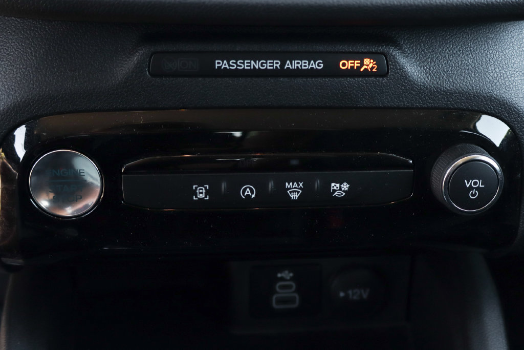 Used 2025 Ford Escape Active w/ Tech Pack #1 FWD image 33