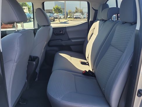 Certified 2022 Toyota Tacoma SR image 14