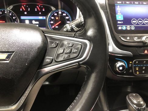 Used 2019 Chevrolet Equinox LT w/ Sun & Navigation Package image 25