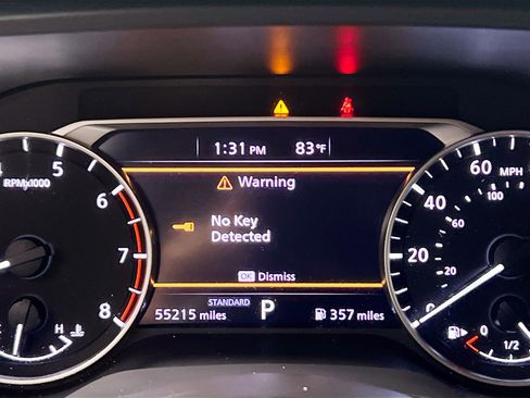 Used 2024 Nissan Rogue S FWD image 23