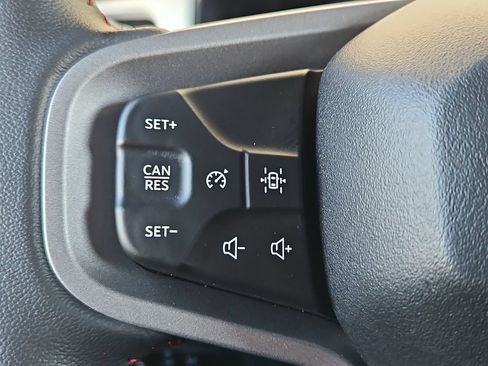 Used 2025 Ford Bronco Heritage Edition AWD/4WD image 21