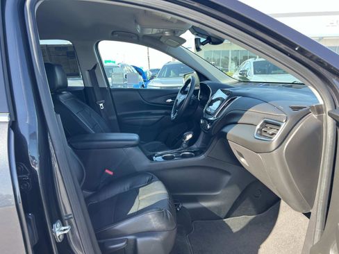 Used 2022 Chevrolet Equinox Premier image 29