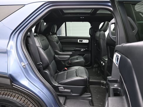 Used 2021 Ford Explorer ST w/ Equipment Group 401A image 11