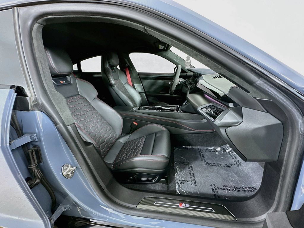 Used 2022 Audi RS e-tron GT w/ Year 1 Package AWD/4WD image 28