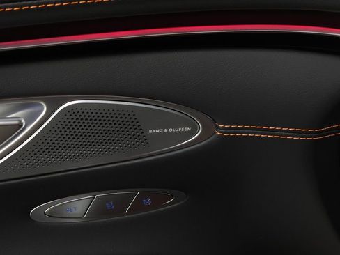 Used 2026 Genesis GV70 3.5T Sport Advanced image 11