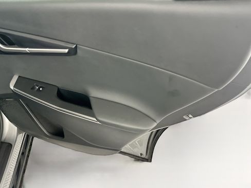 Used 2023 Kia EV6 Wind image 30