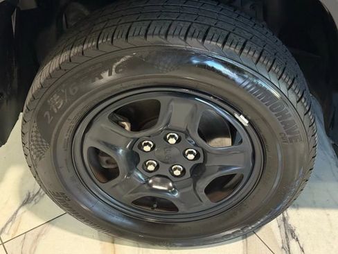 Used 2017 Jeep Renegade Trailhawk image 31