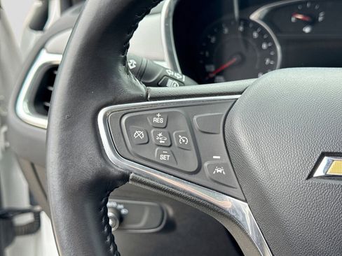 Used 2019 Chevrolet Equinox LT w/ Driver Convenience Package FWD image 28
