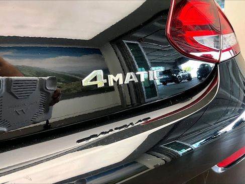 Used 2023 Mercedes-Benz C 300 Coupe w/ AMG Line image 9