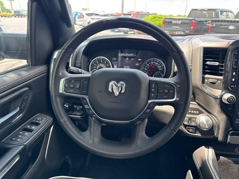 Used 2025 RAM 1500 Laramie AWD/4WD image 12