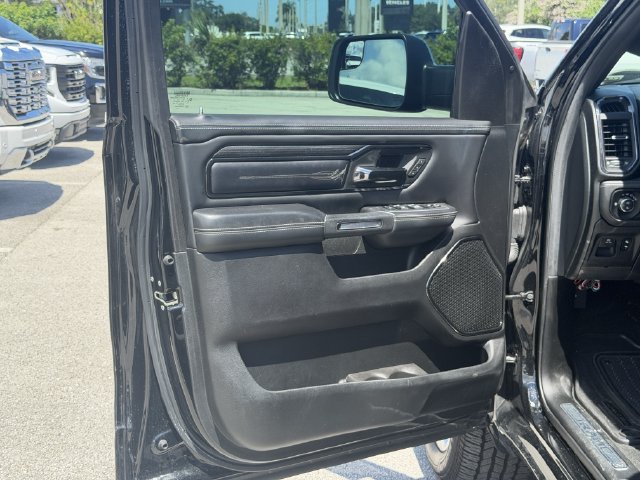 Used 2023 RAM 1500 Limited w/ Body Color Bumper Group AWD/4WD image 30