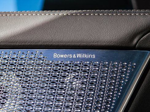 New 2025 Volvo EX90 Ultra w/ Protection Package Premier image 23