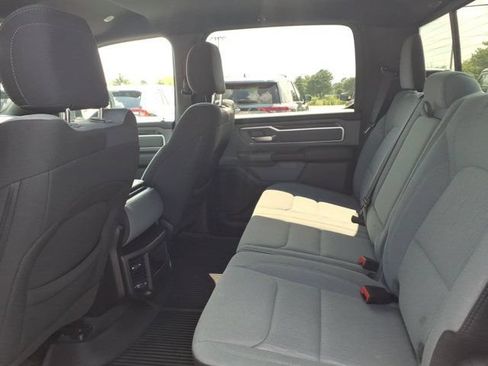 Used 2023 RAM 1500 Big Horn AWD/4WD image 25