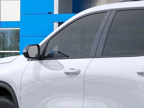 New 2026 Chevrolet Traverse LT image 12