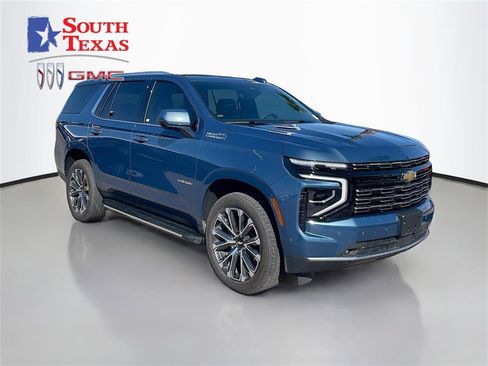 Used 2025 Chevrolet Tahoe High Country image 1