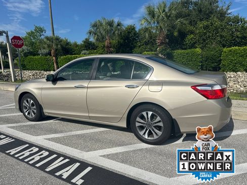 Used 2013 Honda Accord LX image 10