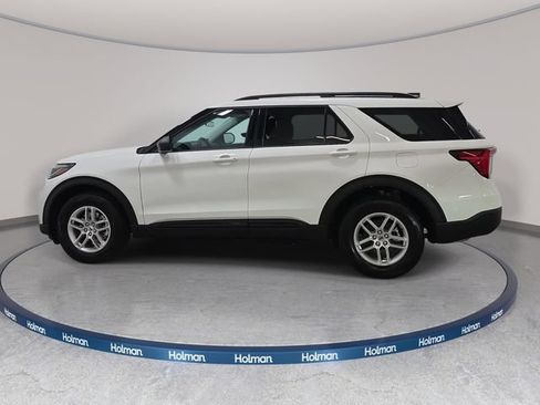 Used 2026 Ford Explorer Active AWD/4WD image 9