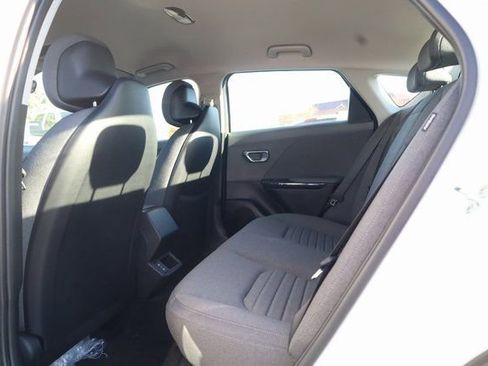 New 2025 Kia K4 EX image 23