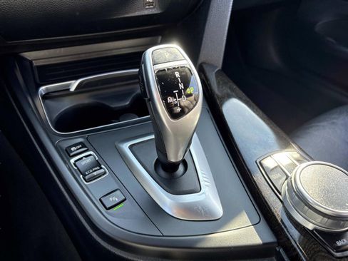 Used 2019 BMW 430i Convertible w/ Convenience Package image 32