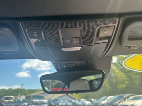 Used 2016 Mercedes-Benz SLK 300 image 40