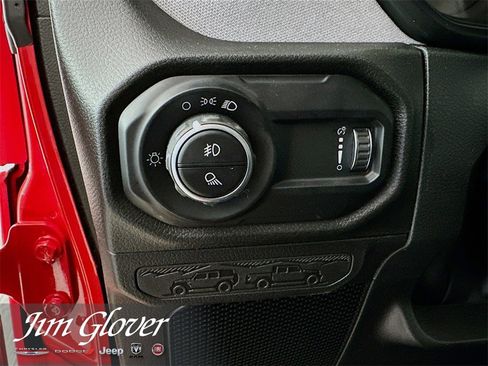 New 2026 Jeep Gladiator Sport image 22