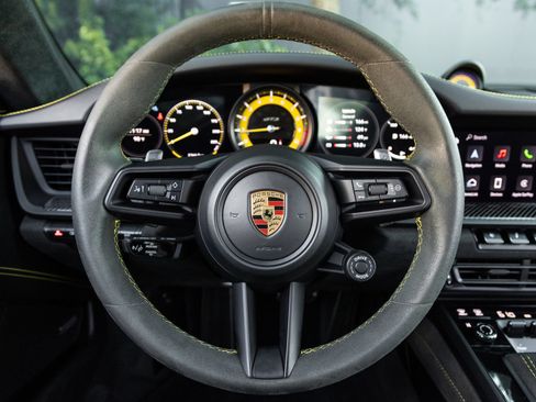 Certified 2022 Porsche 911 GT3 RWD image 13