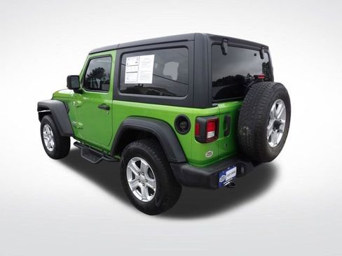Used 2019 Jeep Wrangler Sport image 8