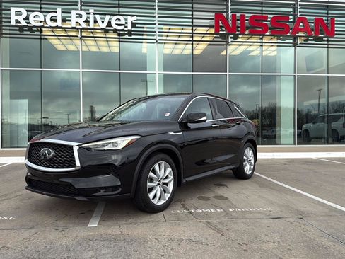 Used 2019 INFINITI QX50 Pure image 1