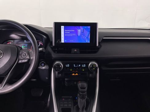 Certified 2025 Toyota RAV4 XLE AWD/4WD image 15