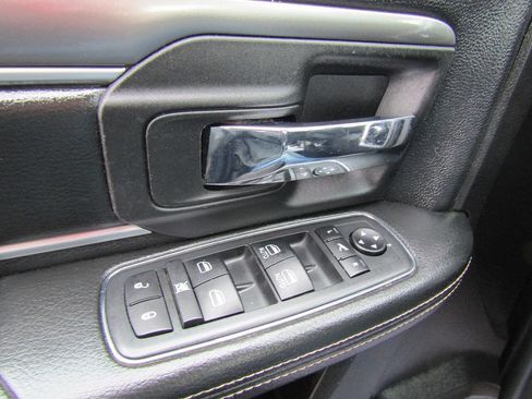 Used 2021 RAM 1500 Classic Warlock image 8