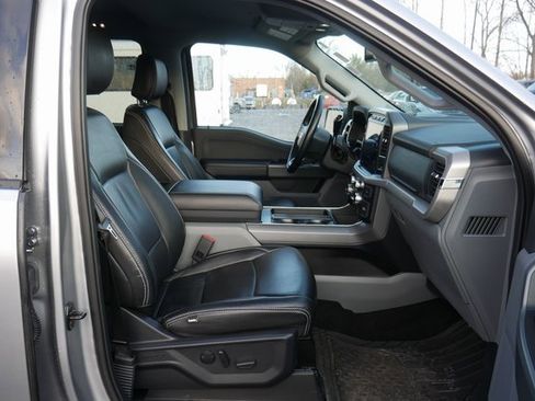 Used 2022 Ford F150 XLT w/ Equipment Group 302A High image 25