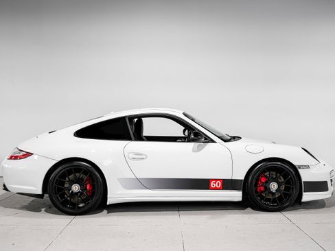 Used 2012 Porsche 911 Carrera GTS image 2