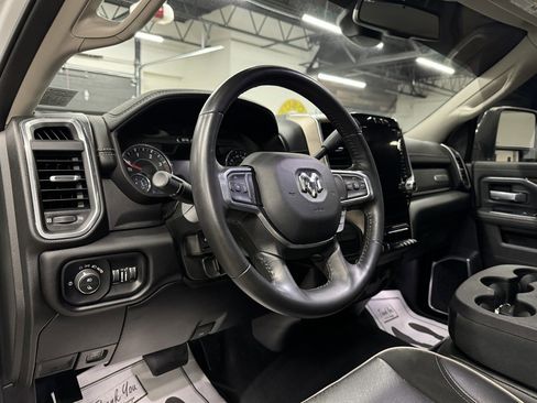 Used 2024 RAM 2500 Laramie AWD/4WD image 24