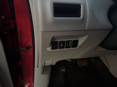 Used 2015 Toyota Prius V Four FWD image 11