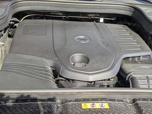 New 2026 Mercedes-Benz GLS 450 4MATIC image 15