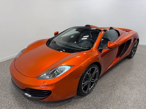 Used 2013 McLaren MP4-12C Spider RWD image 18