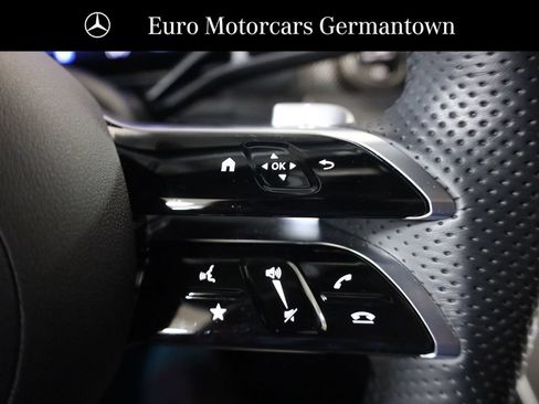Used 2026 Mercedes-Benz GLC 300 4MATIC image 19