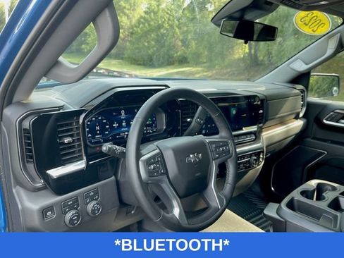 Used 2023 Chevrolet Silverado 1500 RST AWD/4WD image 11