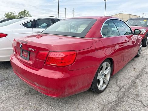 Used 2011 BMW 328i Convertible RWD image 3
