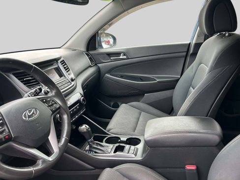 Used 2016 Hyundai Tucson Sport image 21