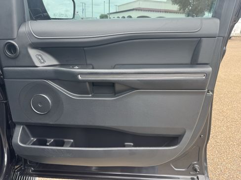 Certified 2023 Ford Expedition XLT RWD image 34