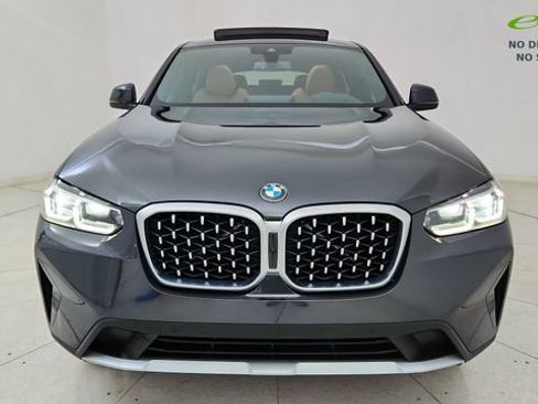 Used 2025 BMW X4 xDrive30i AWD/4WD image 13
