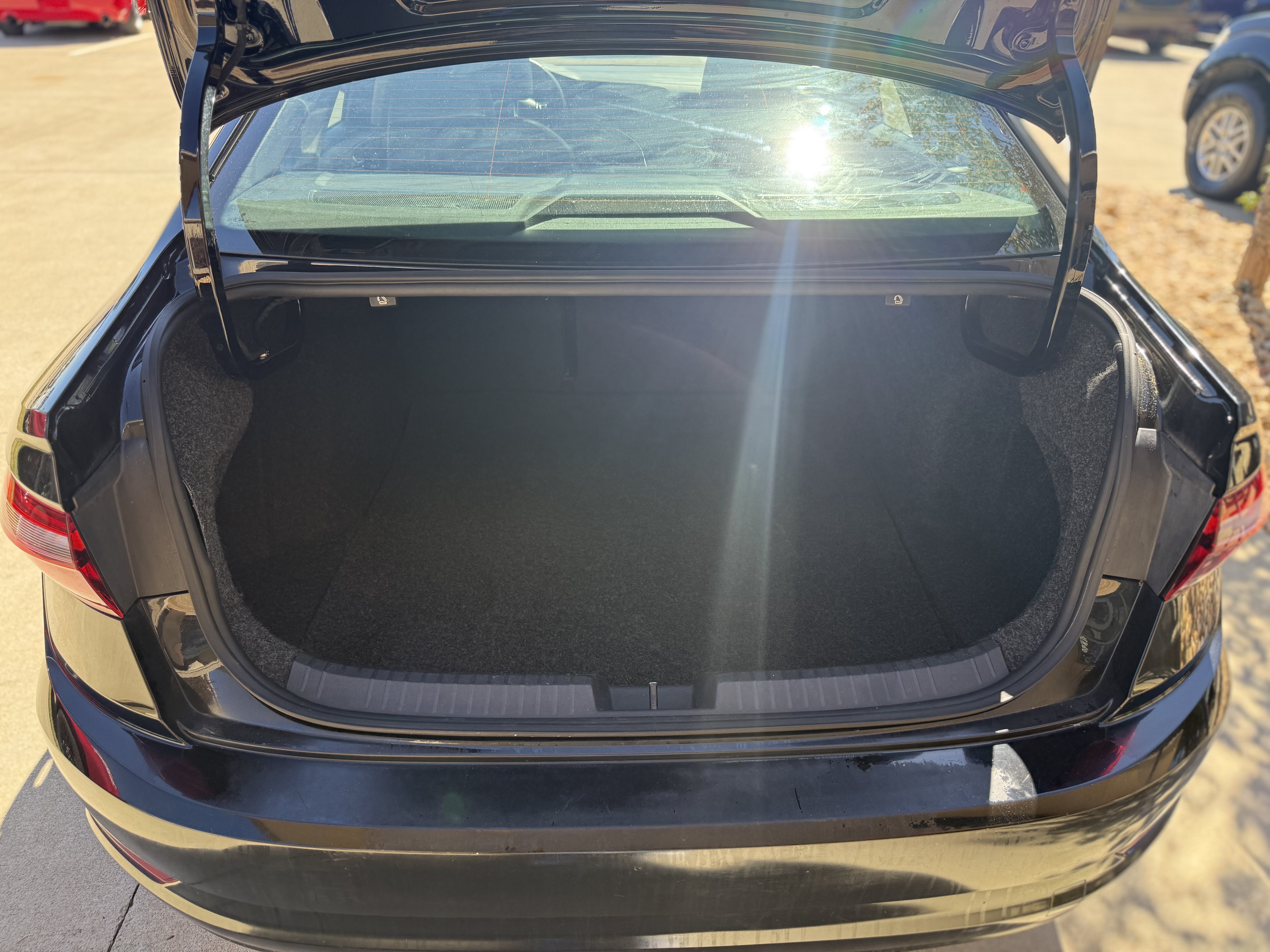 Used 2021 Volkswagen Jetta FWD image 13