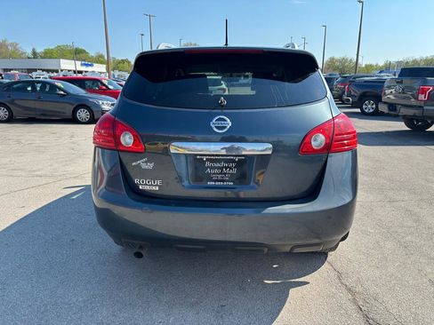 Used 2015 Nissan Rogue S w/ Convenience Package image 4