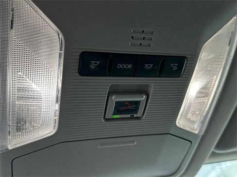 Certified 2022 Toyota RAV4 LE image 28