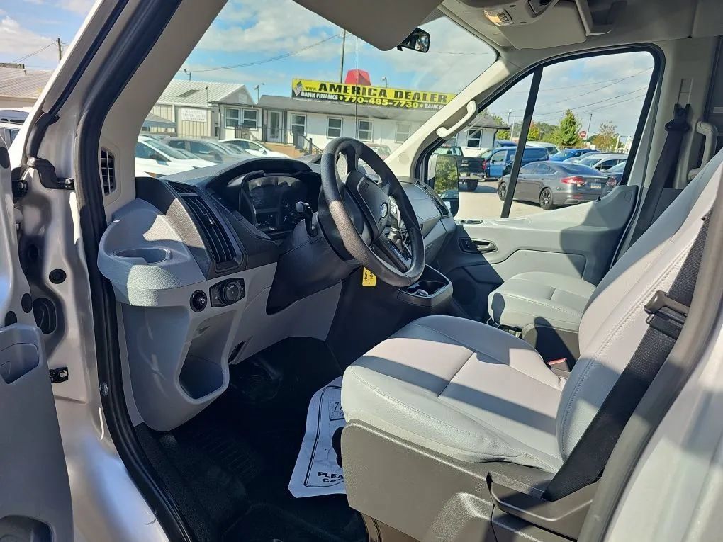 Used 2018 Ford Transit 350 XL RWD image 10